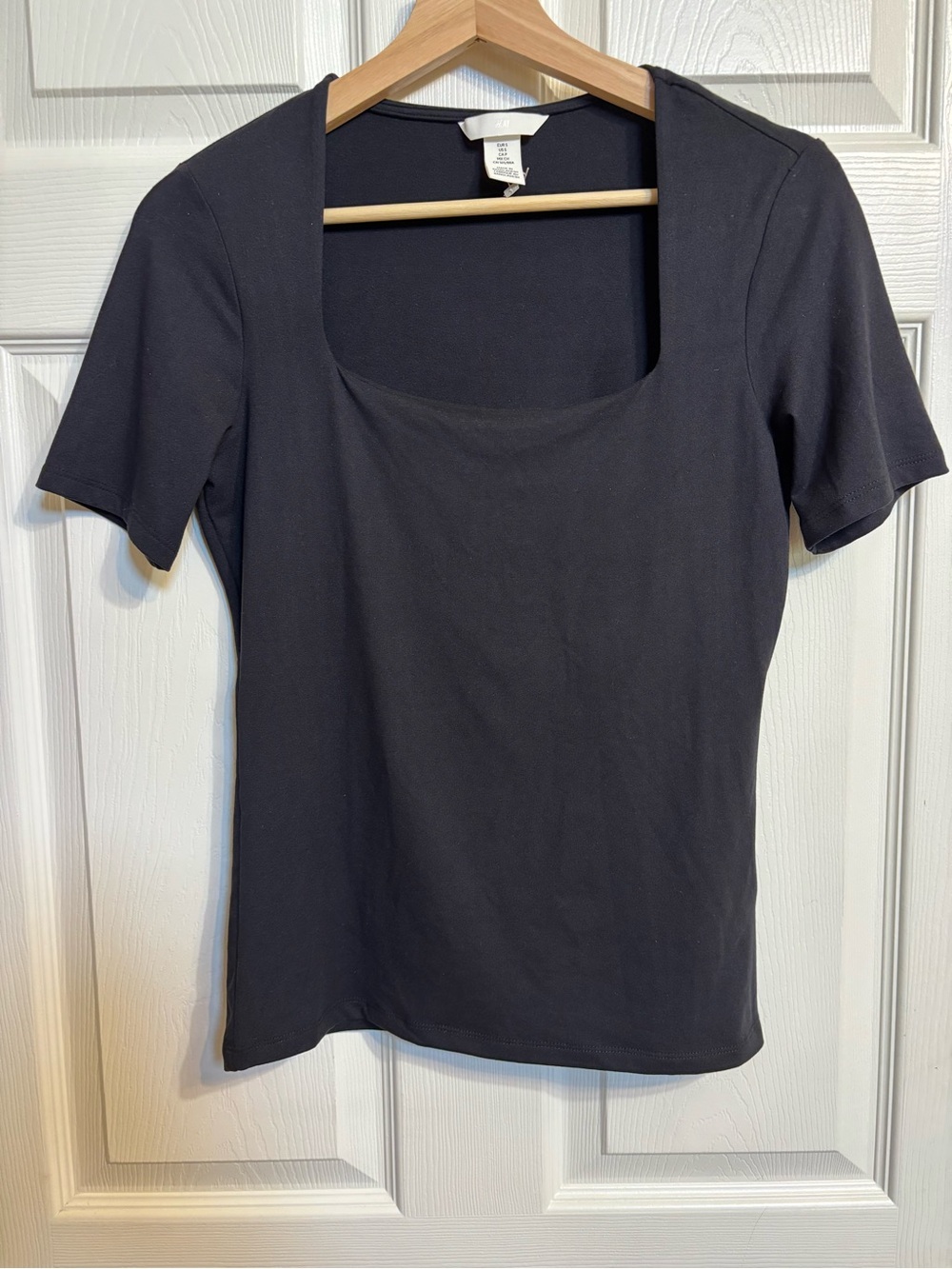H&M Black Square-Neck Short Sleeve Top